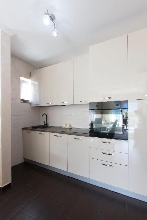 Ena Apartment Котор Екстериор снимка